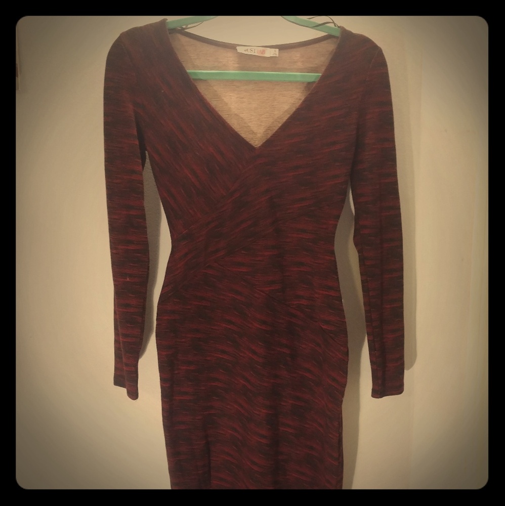 JustFab dess. Gives you hourglass body